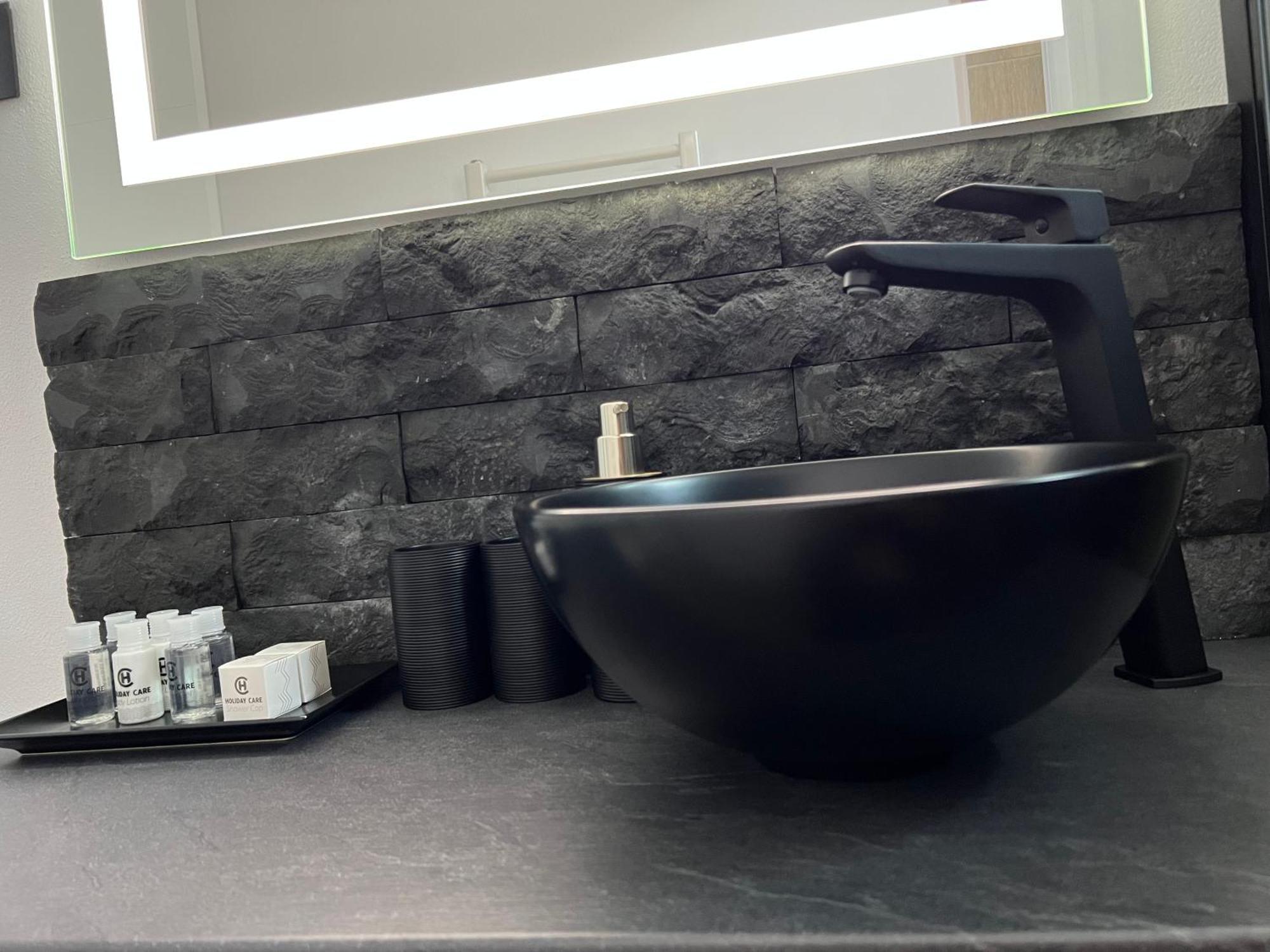 Onix Appartement Hunedoara Buitenkant foto